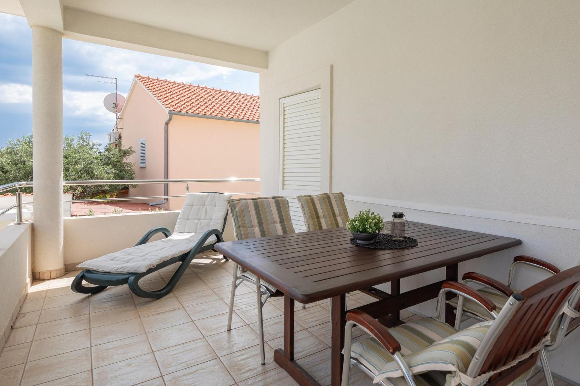 Apartments Tihi III Vodice Extérieur photo